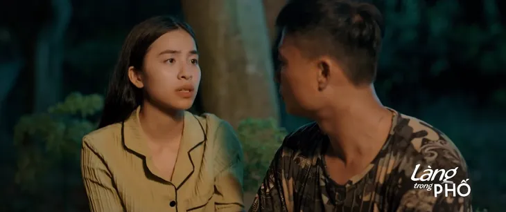 Làng trong phố - Tập 3: Hiếu quyết định bỏ quê lên thành phố - Ảnh 1. Làng trong phố - Tập 3: Hiếu quyết định bỏ quê lên thành phố - Ảnh 1.