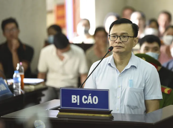 Xét xử cựu Phó Chủ tịch UBND thành phố Điện Biên Phủ và 8 bị cáo - Ảnh 1. Xét xử cựu Phó Chủ tịch UBND thành phố Điện Biên Phủ và 8 bị cáo - Ảnh 1.
