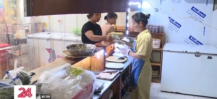Trăn trở đằng sau lá đơn xin nghỉ việc của người giáo viên - Ảnh 2. Trăn trở đằng sau lá đơn xin nghỉ việc của người giáo viên - Ảnh 2.