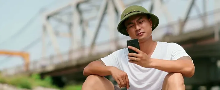 Làng trong phố - Tập 16: Không phải mất tích, Hiếu - Nhung ở nơi không ngờ, Hoài khóc hết nước mắt - Ảnh 16. Làng trong phố - Tập 16: Không phải mất tích, Hiếu - Nhung ở nơi không ngờ, Hoài khóc hết nước mắt - Ảnh 16.