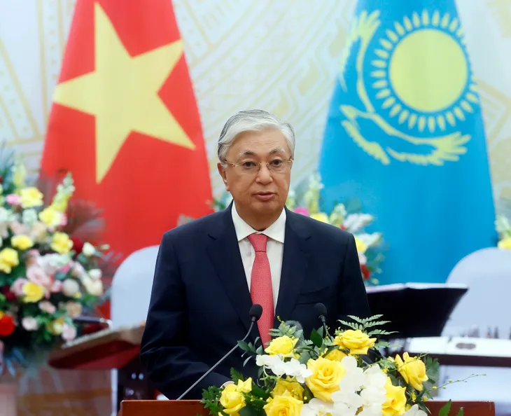Chủ tịch nước Võ Văn Thưởng chủ trì chiêu đãi chào mừng Tổng thống Kazakhstan - Ảnh 4.