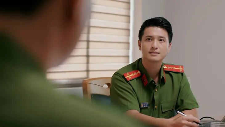Biệt dược đen - Phim điều tra phá án nghẹt thở từng tình tiết - Ảnh 7. Biệt dược đen - Phim điều tra phá án nghẹt thở từng tình tiết - Ảnh 7.