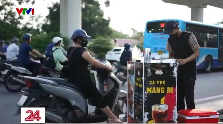 Cà phê muối - thức uống hot trend trên phố phường Hà Nội - Ảnh 1. Cà phê muối - thức uống hot trend trên phố phường Hà Nội - Ảnh 1.