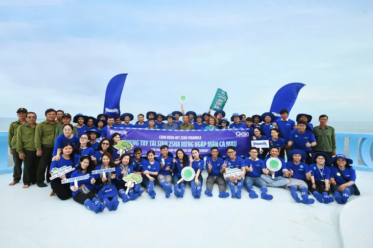 Đẩy mạnh dự án Cánh rừng Net Zero, Vinamilk khoanh nuôi tái sinh 25ha rừng ngập mặn Cà Mau - Ảnh 4. Đẩy mạnh dự án Cánh rừng Net Zero, Vinamilk khoanh nuôi tái sinh 25ha rừng ngập mặn Cà Mau - Ảnh 4.