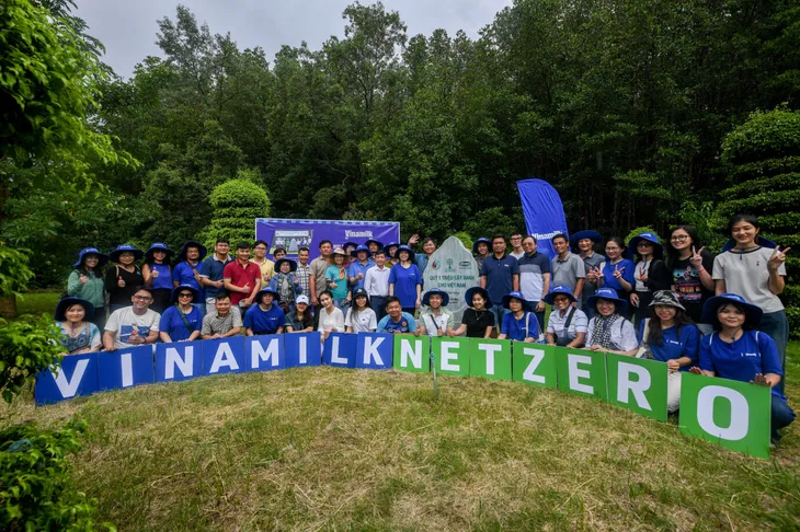 Đẩy mạnh dự án Cánh rừng Net Zero, Vinamilk khoanh nuôi tái sinh 25ha rừng ngập mặn Cà Mau - Ảnh 6. Đẩy mạnh dự án Cánh rừng Net Zero, Vinamilk khoanh nuôi tái sinh 25ha rừng ngập mặn Cà Mau - Ảnh 6.