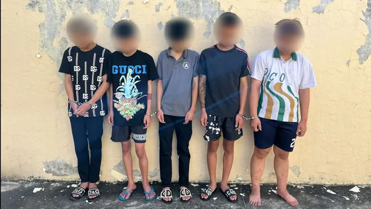 Hưng Yên: Tạm giữ nhóm thanh niên liên tiếp gây ra 3 vụ cướp tài sản - Ảnh 1. Hưng Yên: Tạm giữ nhóm thanh niên liên tiếp gây ra 3 vụ cướp tài sản - Ảnh 1.