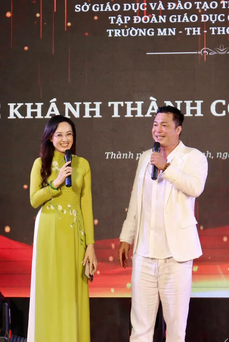 Huỳnh Anh lên chức bố, BTV Hoài Anh hội ngộ Lý Hùng - Ảnh 2. Huỳnh Anh lên chức bố, BTV Hoài Anh hội ngộ Lý Hùng - Ảnh 2.
