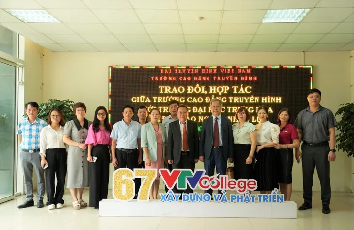 Trao đổi, hợp tác giữa Cao đẳng Truyền hình và Đại học Trung Hoa - Đài Loan (Trung Quốc) - Ảnh 1. Trao đổi, hợp tác giữa Cao đẳng Truyền hình và Đại học Trung Hoa - Đài Loan (Trung Quốc) - Ảnh 1.