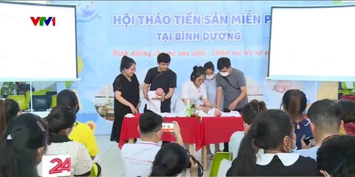 Xu hướng cặp đôi trẻ cùng học lớp tiền sản - Ảnh 5. Xu hướng cặp đôi trẻ cùng học lớp tiền sản - Ảnh 5.