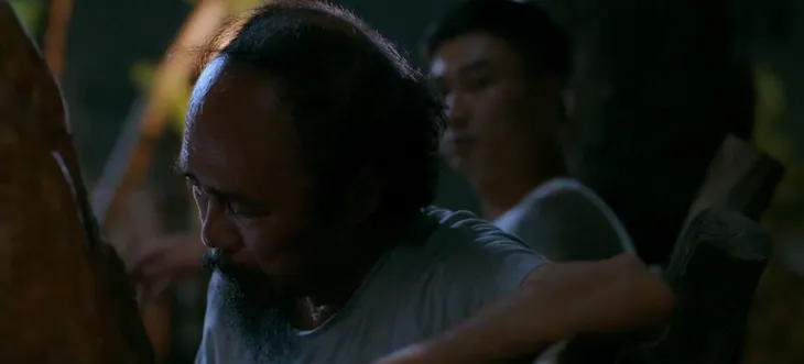 Làng trong phố - Tập 19: Ông Ẩn trộm tiền Thoan đi cúng bái - Ảnh 14. Làng trong phố - Tập 19: Ông Ẩn trộm tiền Thoan đi cúng bái - Ảnh 14.