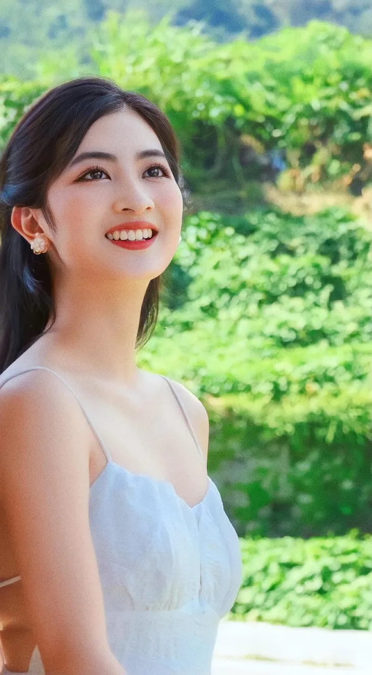 Vẻ ngoài xinh đẹp của ndiễn viên lần đầu đóng phim đã bị ghét - Ảnh 14. Vẻ ngoài xinh đẹp của ndiễn viên lần đầu đóng phim đã bị ghét - Ảnh 14.