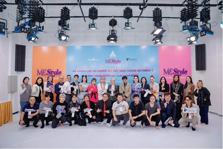 Tự tin tỏa sáng tại Art Hair Award: Nơi phụ nữ đương đại khẳng định bản thân - Ảnh 2.