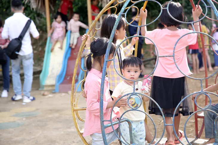 Chia sẻ yêu thương tới các em nhỏ tại điểm trường Pù Lầu (Sơn La) - Ảnh 16. Chia sẻ yêu thương tới các em nhỏ tại điểm trường Pù Lầu (Sơn La) - Ảnh 16.