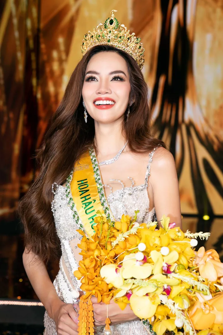 Nhìn lại hành trình chinh phục vương miện của Hoa hậu Hoà bình Việt Nam 2023 Lê Hoàng Phương - Ảnh 11. Nhìn lại hành trình chinh phục vương miện của Hoa hậu Hoà bình Việt Nam 2023 Lê Hoàng Phương - Ảnh 11.
