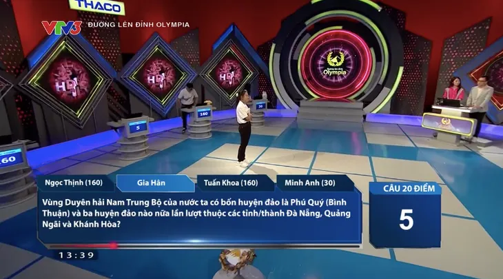 Đường lên đỉnh Olympia: 0 điểm ở phần thi Về đích, nam sinh Đà Nẵng vẫn xuất sắc giành vé vào cuộc thi Quý IV - Ảnh 6. Đường lên đỉnh Olympia: 0 điểm ở phần thi Về đích, nam sinh Đà Nẵng vẫn xuất sắc giành vé vào cuộc thi Quý IV - Ảnh 6.