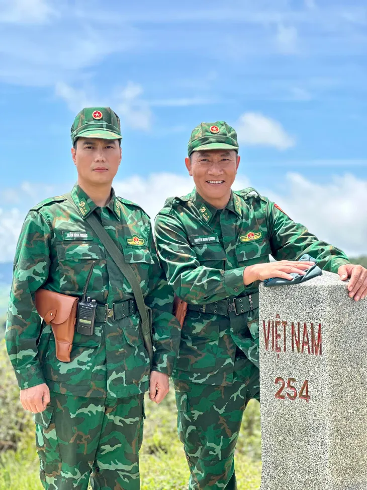 Diễn viên Việt tuần qua: Khả Ngân hở bạo, Quỳnh Kool hóa nàng thơ - Ảnh 2. Diễn viên Việt tuần qua: Khả Ngân hở bạo, Quỳnh Kool hóa nàng thơ - Ảnh 2.