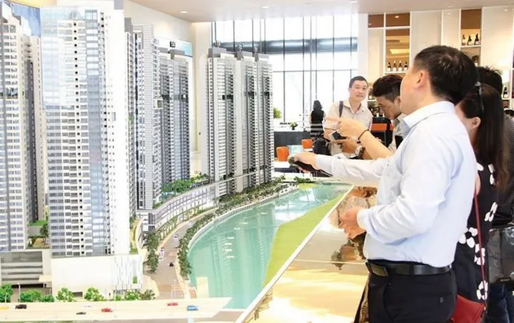 Nhà đầu tư rục rịch trở lại thị trường bất động sản - Ảnh 1. Nhà đầu tư rục rịch trở lại thị trường bất động sản - Ảnh 1.