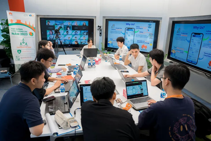 Hạt giống cho Tương lai 2023: Lộ diện 4 sinh viên xuất sắc - Ảnh 2. Hạt giống cho Tương lai 2023: Lộ diện 4 sinh viên xuất sắc - Ảnh 2.