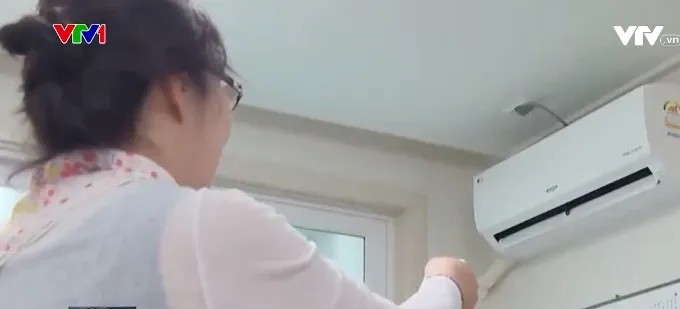 Người dân Hàn Quốc ủng hộ tiết kiệm điện - Ảnh 1. Người dân Hàn Quốc ủng hộ tiết kiệm điện - Ảnh 1.
