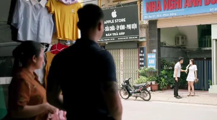 Làng trong phố - Tập 4: Vừa lên thành phố, Hiếu ngỡ ngàng thấy cảnh đánh ghen - Ảnh 6. Làng trong phố - Tập 4: Vừa lên thành phố, Hiếu ngỡ ngàng thấy cảnh đánh ghen - Ảnh 6.