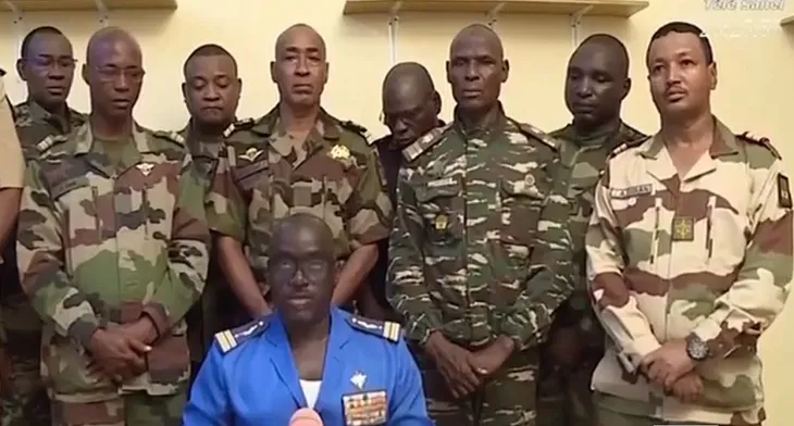Pháp hoàn tất sơ tán công dân khỏi Niger, người Việt Nam tại Niger vẫn an toàn - Ảnh 1. Pháp hoàn tất sơ tán công dân khỏi Niger, người Việt Nam tại Niger vẫn an toàn - Ảnh 1.
