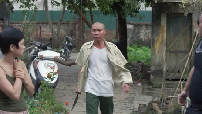 Những diễn viên cạo trọc đóng phim - Ảnh 9. Những diễn viên cạo trọc đóng phim - Ảnh 9.