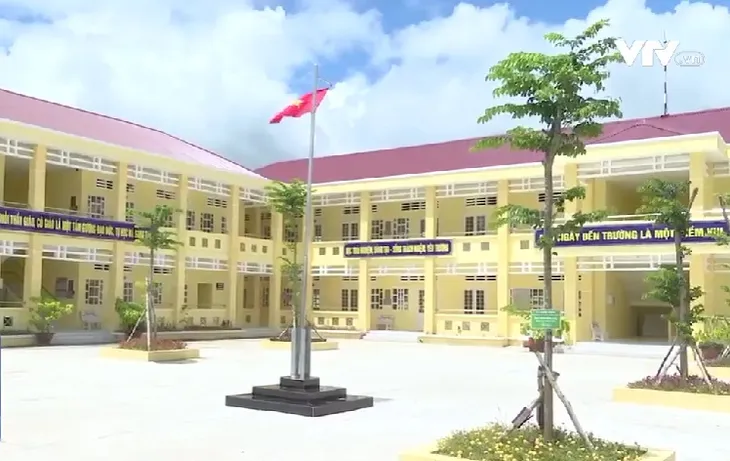 Thầy trò nỗ lực vượt khó, sẵn sàng cho năm học mới 2023 - 2024 - Ảnh 3. Thầy trò nỗ lực vượt khó, sẵn sàng cho năm học mới 2023 - 2024 - Ảnh 3.
