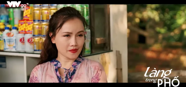 Làng trong phố - Tập 23: Lệ chăn dắt Nhung đi tiếp khách - Ảnh 5. Làng trong phố - Tập 23: Lệ chăn dắt Nhung đi tiếp khách - Ảnh 5.