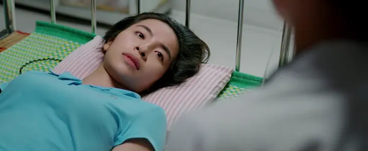 Làng trong phố - Tập 22: Vợ ngất ở công ty, Hiếu bận chạy đến bên Nhung lúc say - Ảnh 9. Làng trong phố - Tập 22: Vợ ngất ở công ty, Hiếu bận chạy đến bên Nhung lúc say - Ảnh 9.