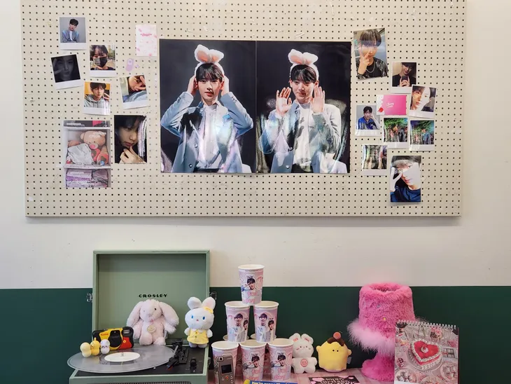 Điều gì tạo nên sự khác biệt trong văn hóa hâm mộ K-Pop? - Ảnh 2. Điều gì tạo nên sự khác biệt trong văn hóa hâm mộ K-Pop? - Ảnh 2.