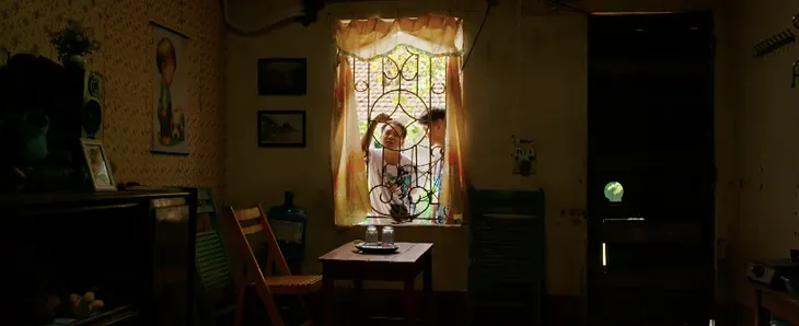 Làng trong phố - Tập 23: Hoài tức nghẹn vì thái độ khiêu khích của Nhung - Ảnh 1. Làng trong phố - Tập 23: Hoài tức nghẹn vì thái độ khiêu khích của Nhung - Ảnh 1.