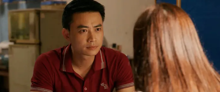 Làng trong phố - Tập 23: Hoài tức nghẹn vì thái độ khiêu khích của Nhung - Ảnh 4. Làng trong phố - Tập 23: Hoài tức nghẹn vì thái độ khiêu khích của Nhung - Ảnh 4.