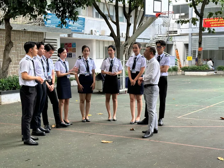 Đại học công lập trải thảm đỏ, thưởng lớn để “săn” giảng viên chất lượng cao - Ảnh 4. Đại học công lập trải thảm đỏ, thưởng lớn để “săn” giảng viên chất lượng cao - Ảnh 4.