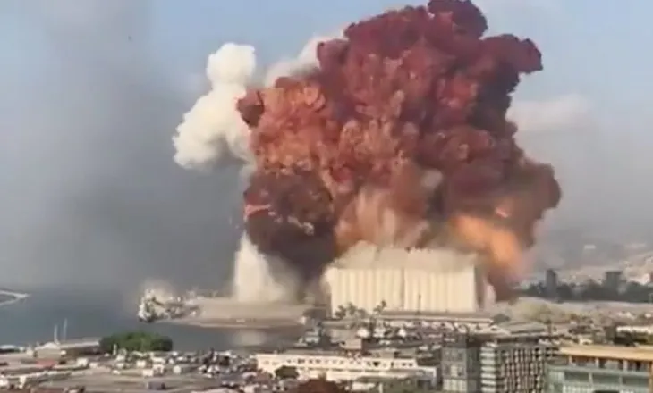 Lebanon: Tròn 3 năm diễn ra vụ nổ kinh hoàng tại cảng Beirut, việc điều tra vẫn bế tắc - Ảnh 1. Lebanon: Tròn 3 năm diễn ra vụ nổ kinh hoàng tại cảng Beirut, việc điều tra vẫn bế tắc - Ảnh 1.