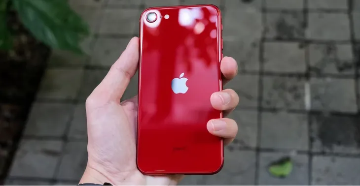 iPhone nào không đáng mua trong năm 2023? - Ảnh 1. iPhone nào không đáng mua trong năm 2023? - Ảnh 1.