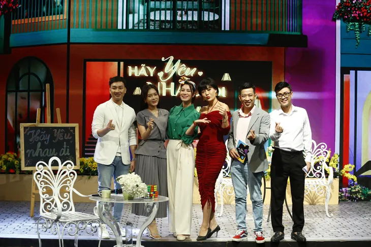Luyến Cuộc đời vẫn đẹp sao làm bà mối trong Hãy yêu nhau đi - Ảnh 5. Luyến Cuộc đời vẫn đẹp sao làm bà mối trong Hãy yêu nhau đi - Ảnh 5.