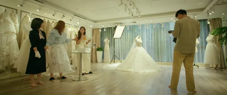 Gia đình mình vui bất thình lình - Tập 44: Công bình thản chấp nhận ly hôn, muốn giải thoát cho Phương - Ảnh 20. Gia đình mình vui bất thình lình - Tập 44: Công bình thản chấp nhận ly hôn, muốn giải thoát cho Phương - Ảnh 20.