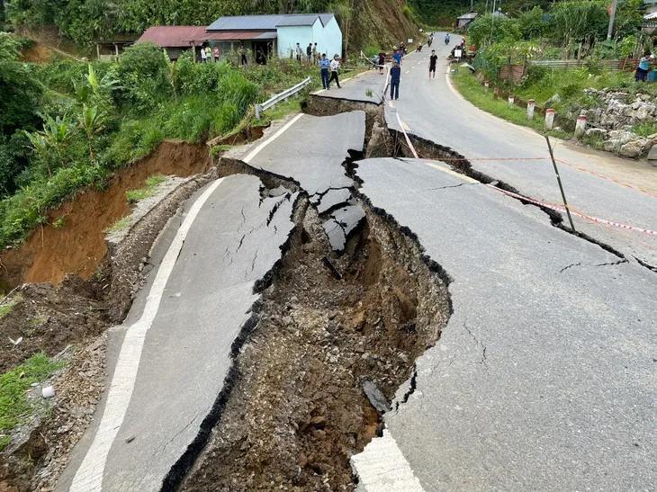 10 người thương vong vì mưa lũ ở Lai Châu, Yên Bái, Sơn La - Ảnh 18. 10 người thương vong vì mưa lũ ở Lai Châu, Yên Bái, Sơn La - Ảnh 18.