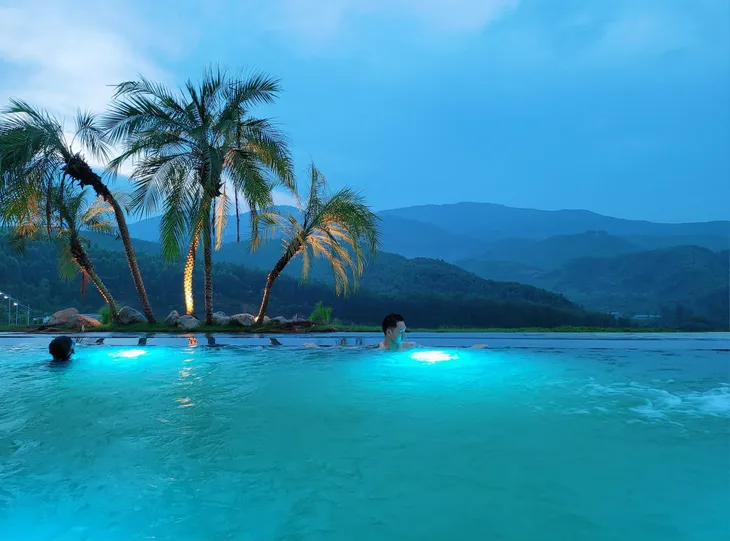 Diễn viên Việt tuần qua: Bảo Thanh tự nhận là bướng, NSƯT Hoàng Hải chụp ảnh chiu chiu - Ảnh 6. Diễn viên Việt tuần qua: Bảo Thanh tự nhận là bướng, NSƯT Hoàng Hải chụp ảnh chiu chiu - Ảnh 6.