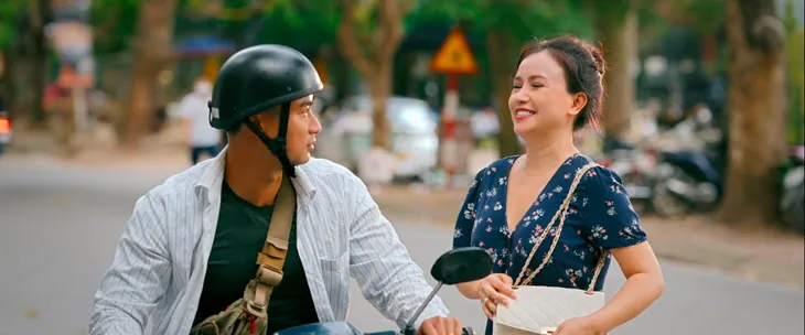 Làng trong phố - Tập 6: Hoài bị Thoan hiểu lầm, tuyên bố không bạn bè gì hết - Ảnh 10. Làng trong phố - Tập 6: Hoài bị Thoan hiểu lầm, tuyên bố không bạn bè gì hết - Ảnh 10.