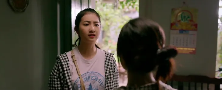 Làng trong phố - Tập 6: Hoài bị Thoan hiểu lầm, tuyên bố không bạn bè gì hết - Ảnh 21. Làng trong phố - Tập 6: Hoài bị Thoan hiểu lầm, tuyên bố không bạn bè gì hết - Ảnh 21.