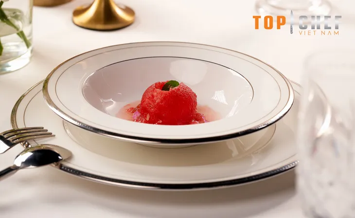 Top Chef - Tập 9: Nàng thơ của Đen Vâu lần đầu thử mắm tôm và cái kết bất ngờ - Ảnh 8. Top Chef - Tập 9: Nàng thơ của Đen Vâu lần đầu thử mắm tôm và cái kết bất ngờ - Ảnh 8.