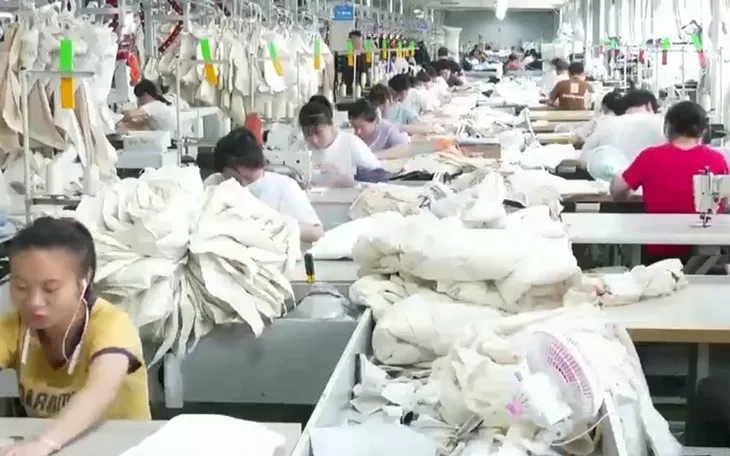 Trung Quốc có thể bước vào thời kỳ giảm phát kéo dài - Ảnh 1. Trung Quốc có thể bước vào thời kỳ giảm phát kéo dài - Ảnh 1.