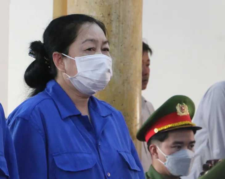 Xét xử “trùm buôn lậu” Mười Tường cùng 24 đồng phạm - Ảnh 1. Xét xử “trùm buôn lậu” Mười Tường cùng 24 đồng phạm - Ảnh 1.