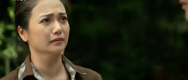 Gia đình mình vui bất thình lình - Tập 52: Phương đau xé lòng trở về bên Công trước khi quá muộn - Ảnh 15. Gia đình mình vui bất thình lình - Tập 52: Phương đau xé lòng trở về bên Công trước khi quá muộn - Ảnh 15.