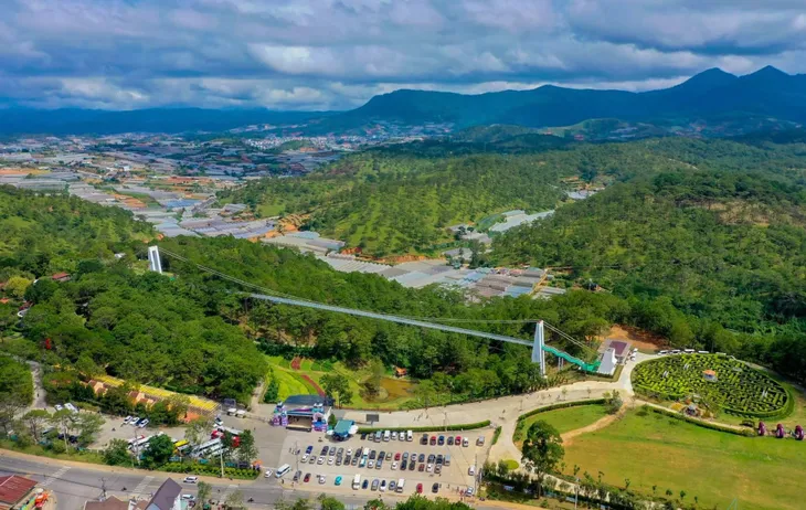 Chuẩn bị kỹ lưỡng, Đà Lạt tự tin phục vụ gấp đôi lượng khách ngày đầu kỳ nghỉ lễ 2/9 - Ảnh 1. Chuẩn bị kỹ lưỡng, Đà Lạt tự tin phục vụ gấp đôi lượng khách ngày đầu kỳ nghỉ lễ 2/9 - Ảnh 1.
