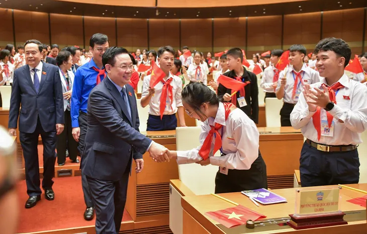 263 đại biểu trẻ em cả nước dự Phiên họp giả định Quốc hội trẻ em lần thứ nhất - Ảnh 1. 263 đại biểu trẻ em cả nước dự Phiên họp giả định Quốc hội trẻ em lần thứ nhất - Ảnh 1.