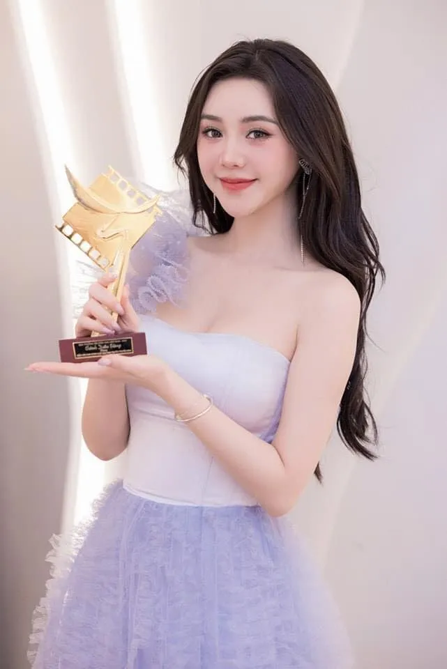 Ấn tượng những diễn viên trẻ giành giải thưởng Cánh diều vàng 2023 - Ảnh 1. Ấn tượng những diễn viên trẻ giành giải thưởng Cánh diều vàng 2023 - Ảnh 1.