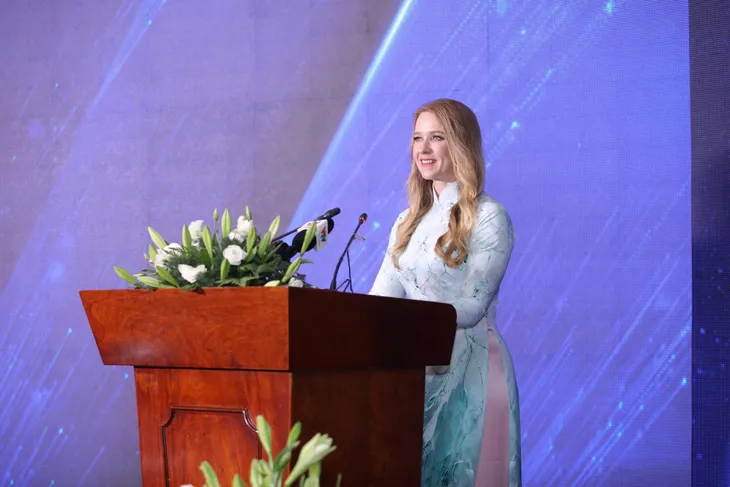 Ra mắt chương trình chuyên biệt về y tế Alo Doctor trên kênh VTV9 - Ảnh 8. Ra mắt chương trình chuyên biệt về y tế Alo Doctor trên kênh VTV9 - Ảnh 8.
