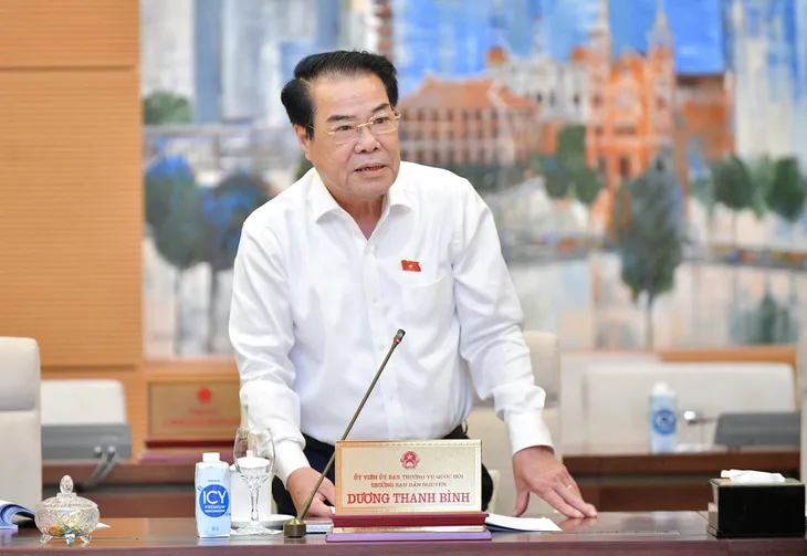 Cử tri và Nhân dân lo lắng về thời tiết cực đoan, dịch tay chân miệng, sốt xuất huyết - Ảnh 2. Cử tri và Nhân dân lo lắng về thời tiết cực đoan, dịch tay chân miệng, sốt xuất huyết - Ảnh 2.
